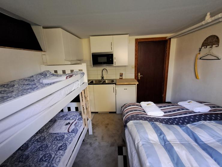 Room 8